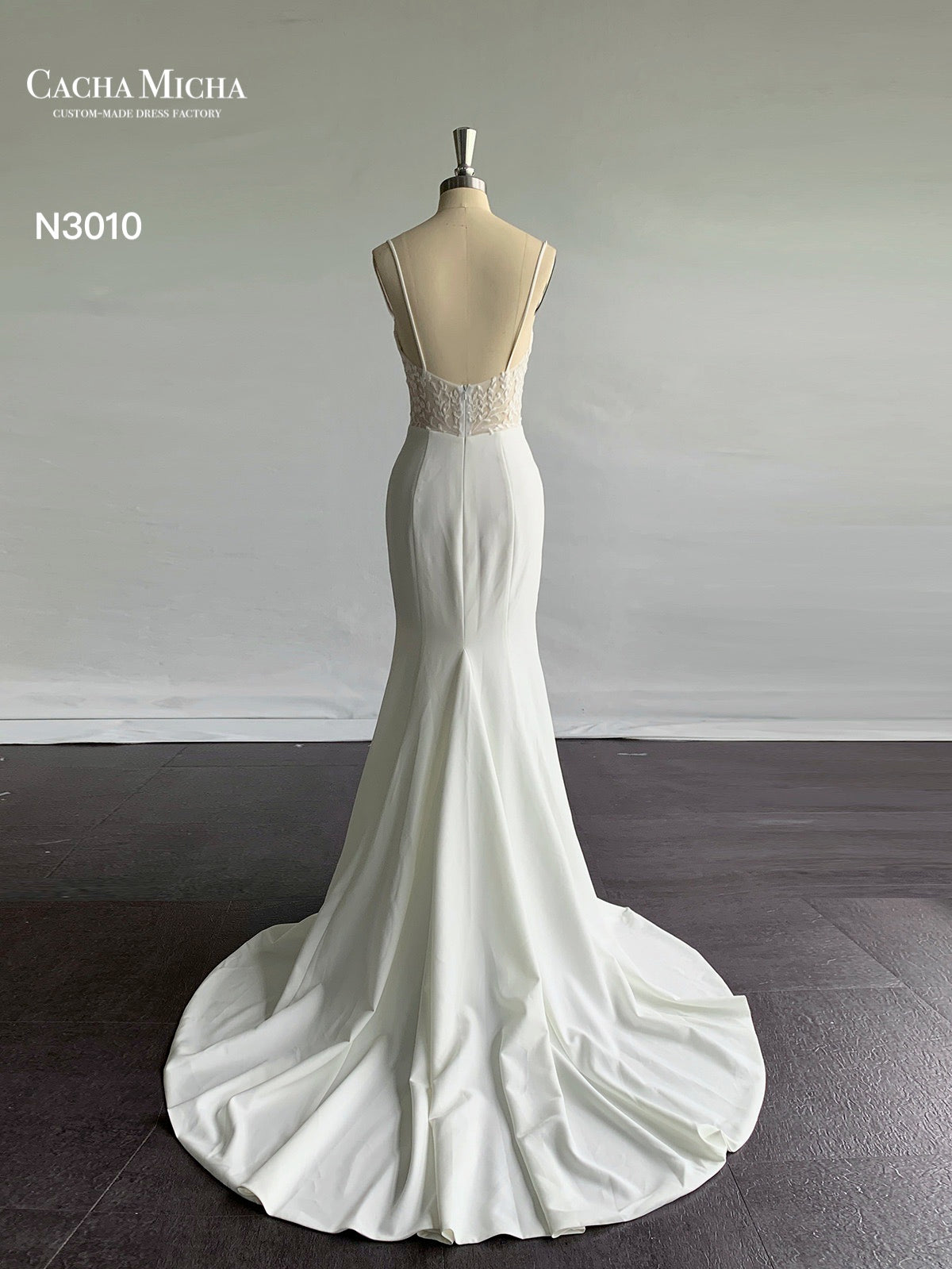 Spaghetti Straps Simple Crepe Wedding Dress N3010