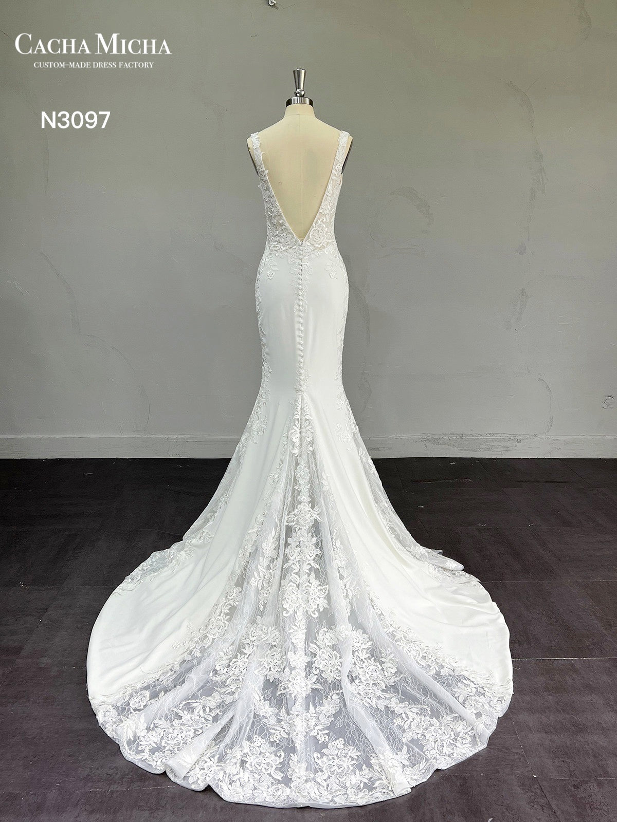 Low Back Lace Side Crepe Mermaid Wedding Dress N3097