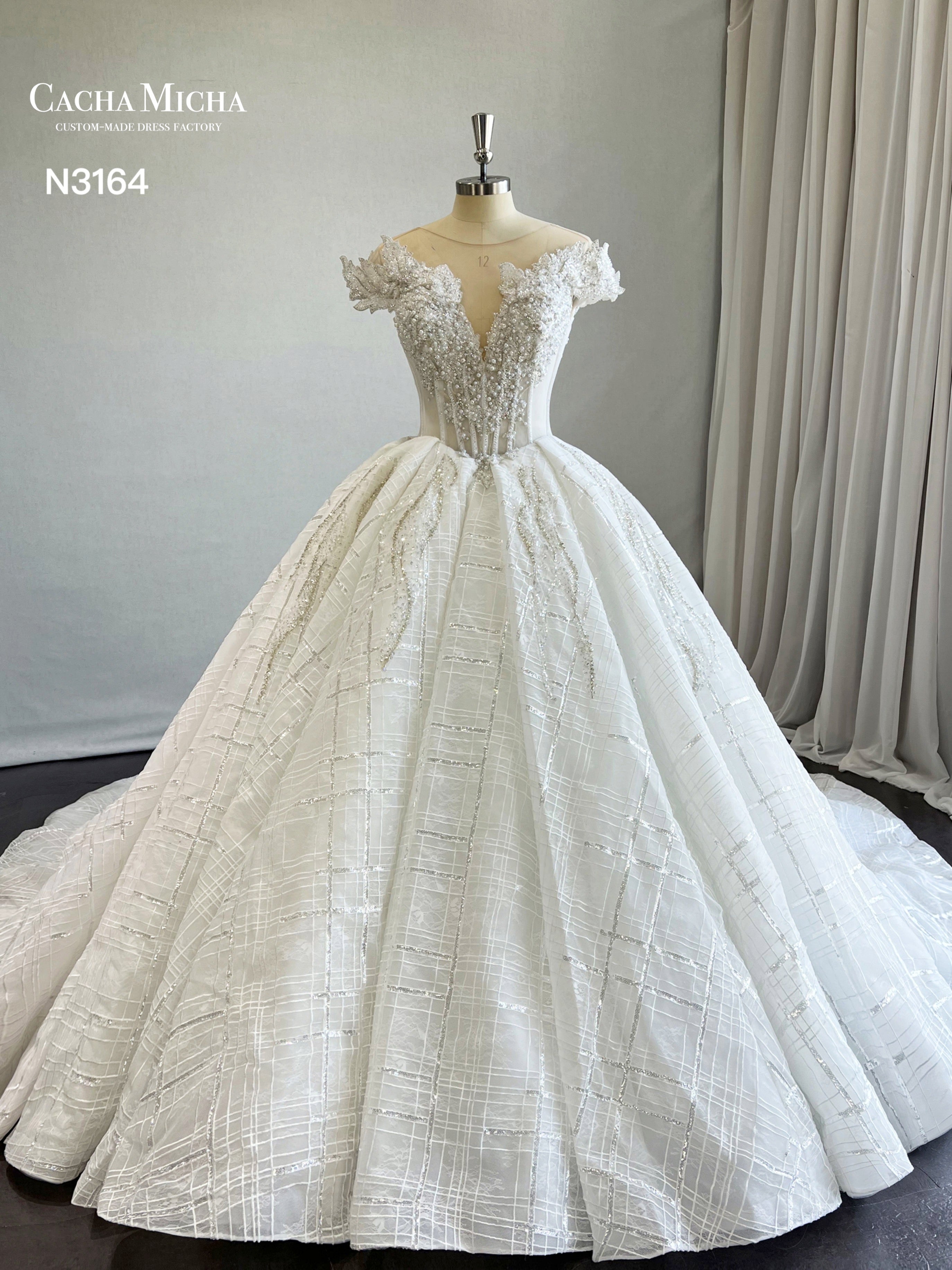 Luxury Beaded Cap Sleeves Ball Gown Wedding Dress N3164