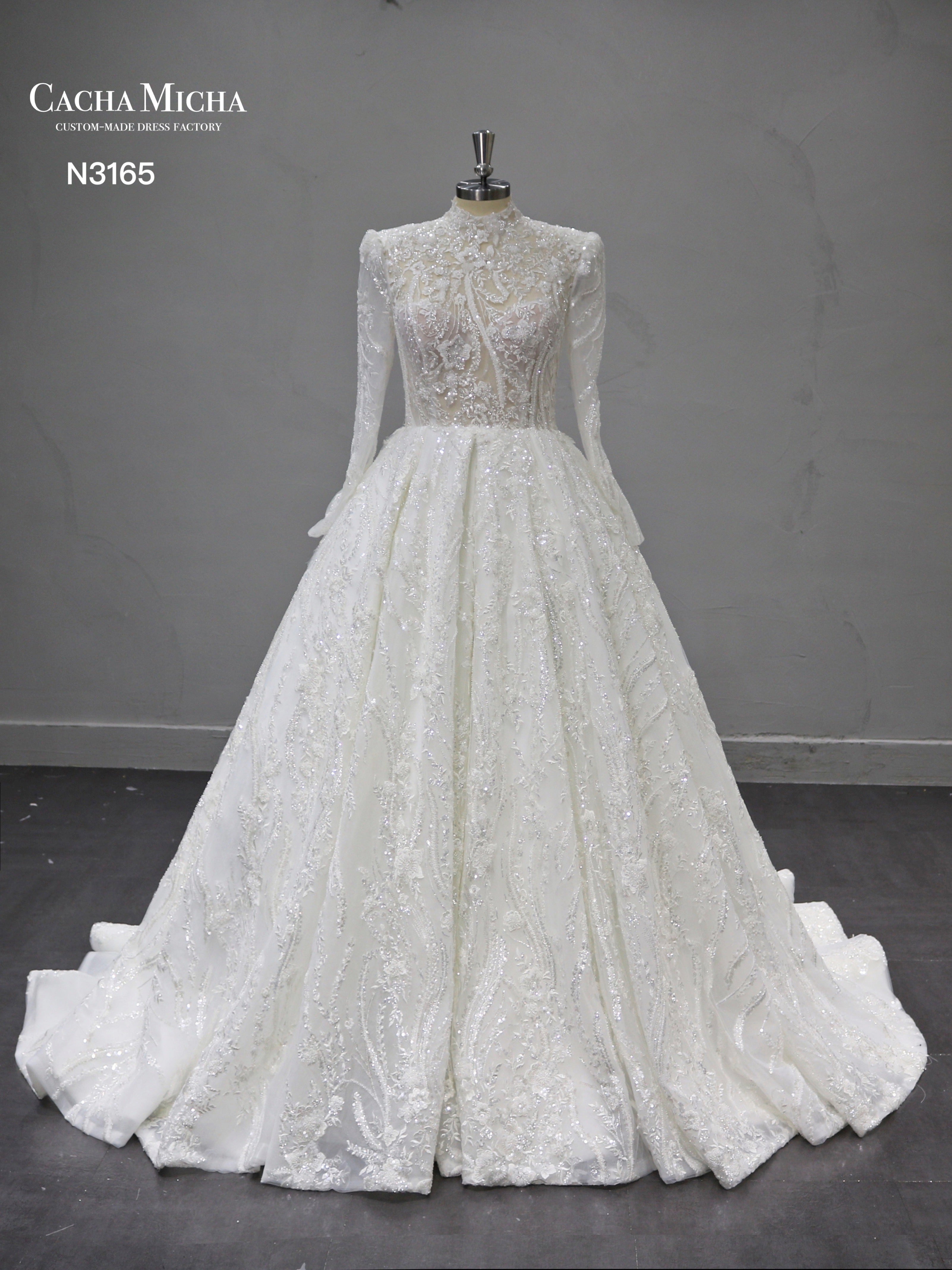 Stunning Luxury Beaded Lace Ball Gown Wedding Dress N3165