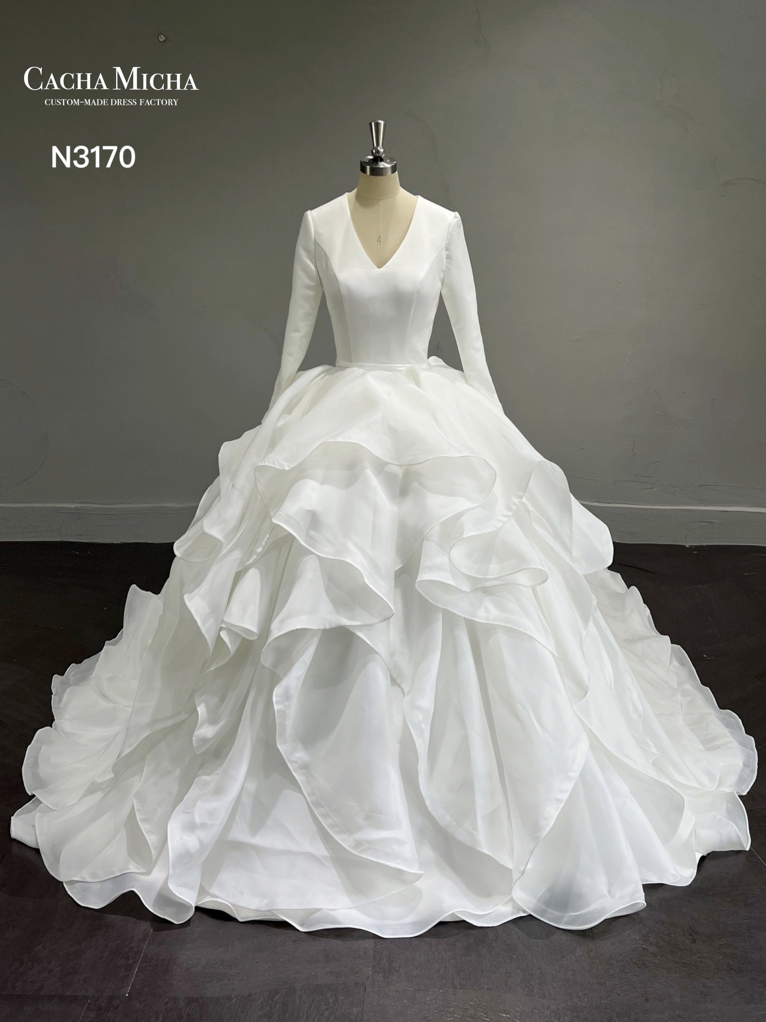 Satin Long Sleeves Ruffles Ball Gown Wedding Dress N3170