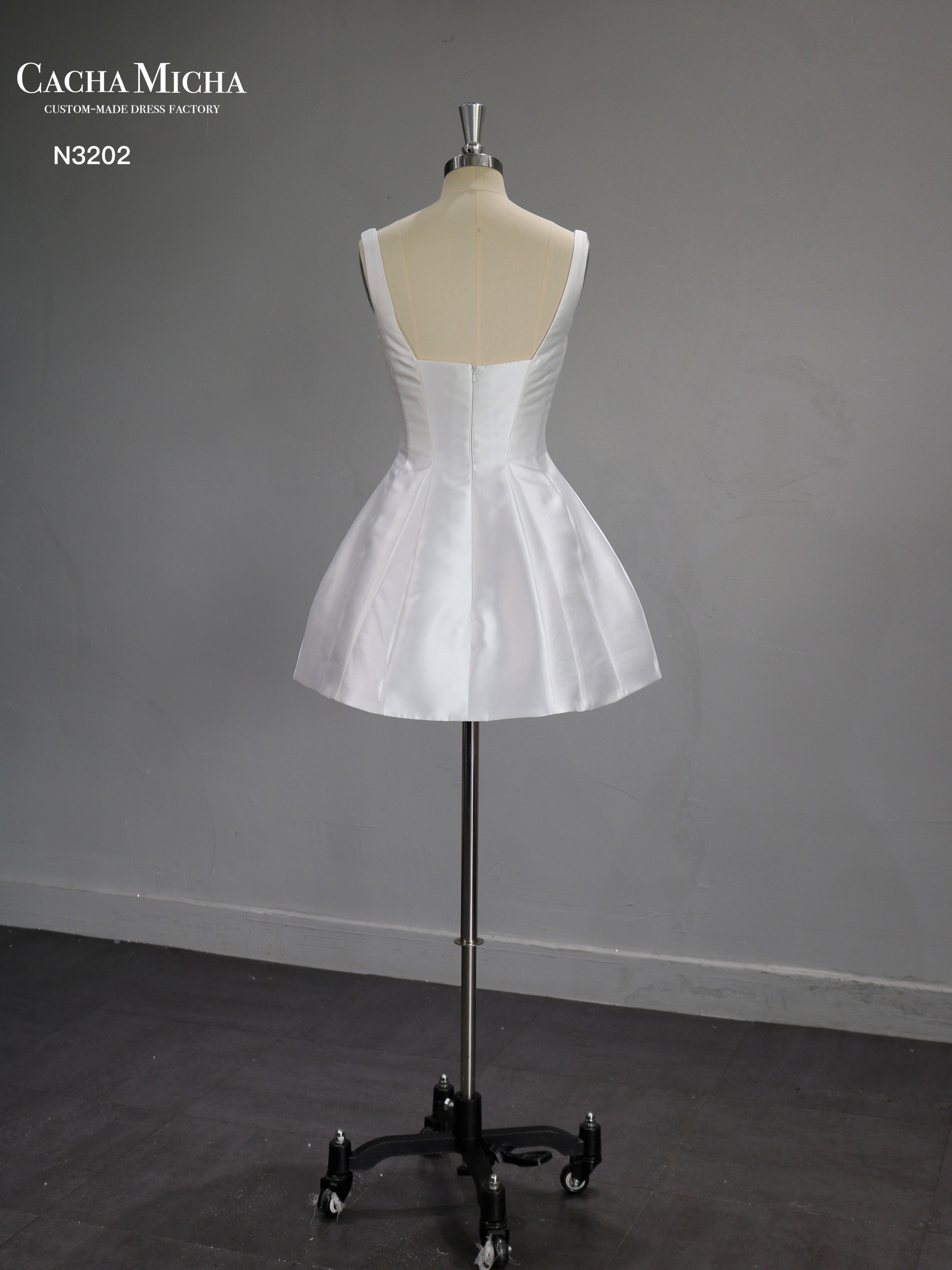 Square Neckline Puffy Skirt Short Wedding Dress N3202