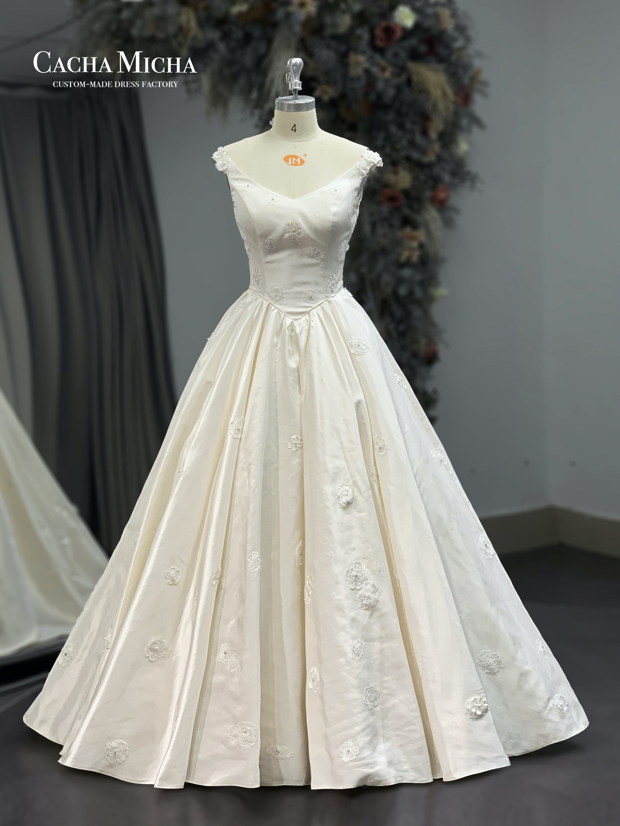 basque waist a line taffeta bridal dress 211211