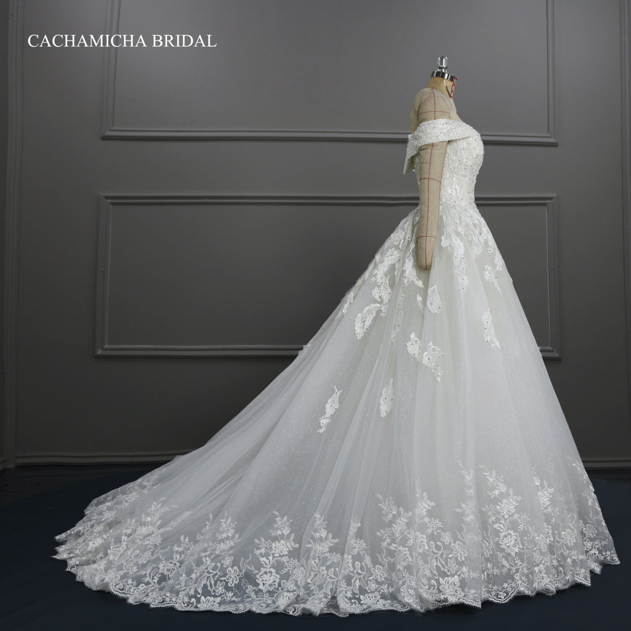 Luxury Heavy Beaded Lace Ball Gown Wedding Gown DW03