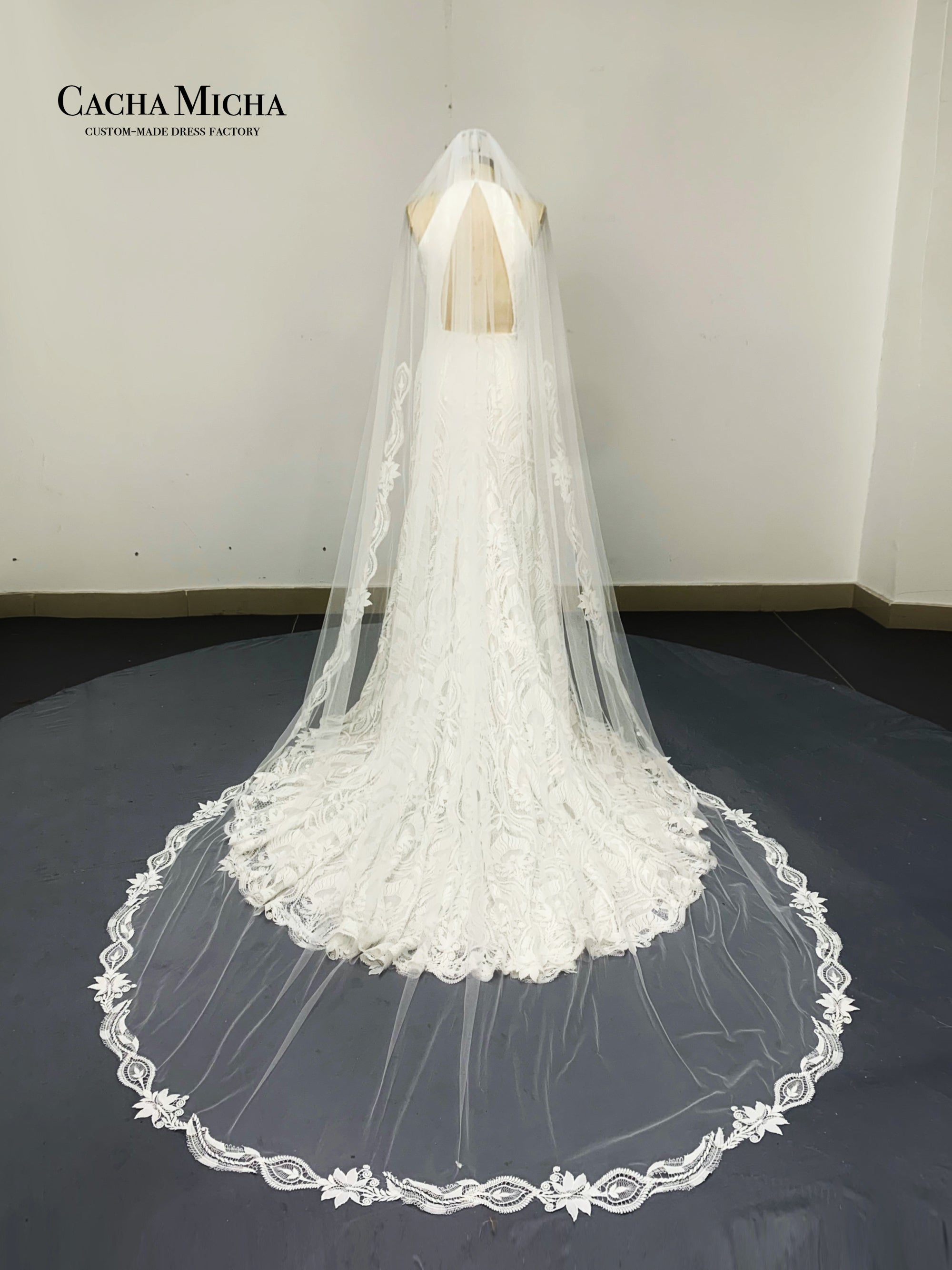 simple bohemia lace scallops bridal veil V7423